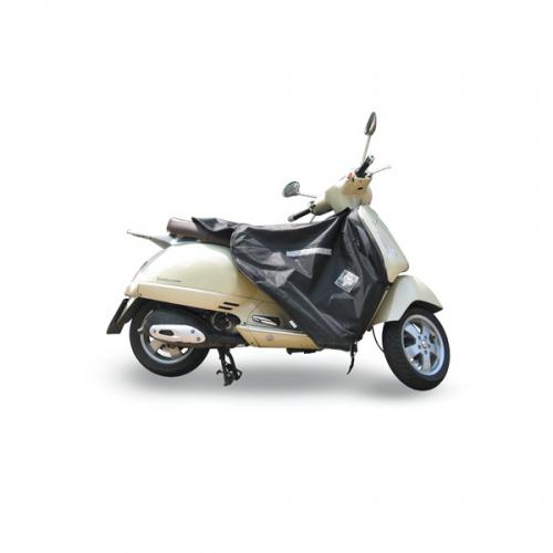 r154-per-vespa-gts-125-300-coprigambe-tucano-urbano.jpg