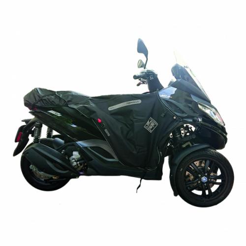 r205-piaggio-mp3-hpe-dal-2018-coprigambe-tucano-urbano.jpg